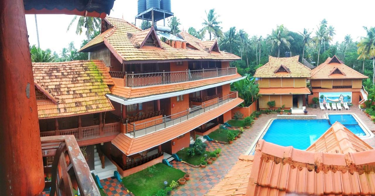 מלון ורקלה Nikhil Ayurvedic Heritage מראה חיצוני תמונה
